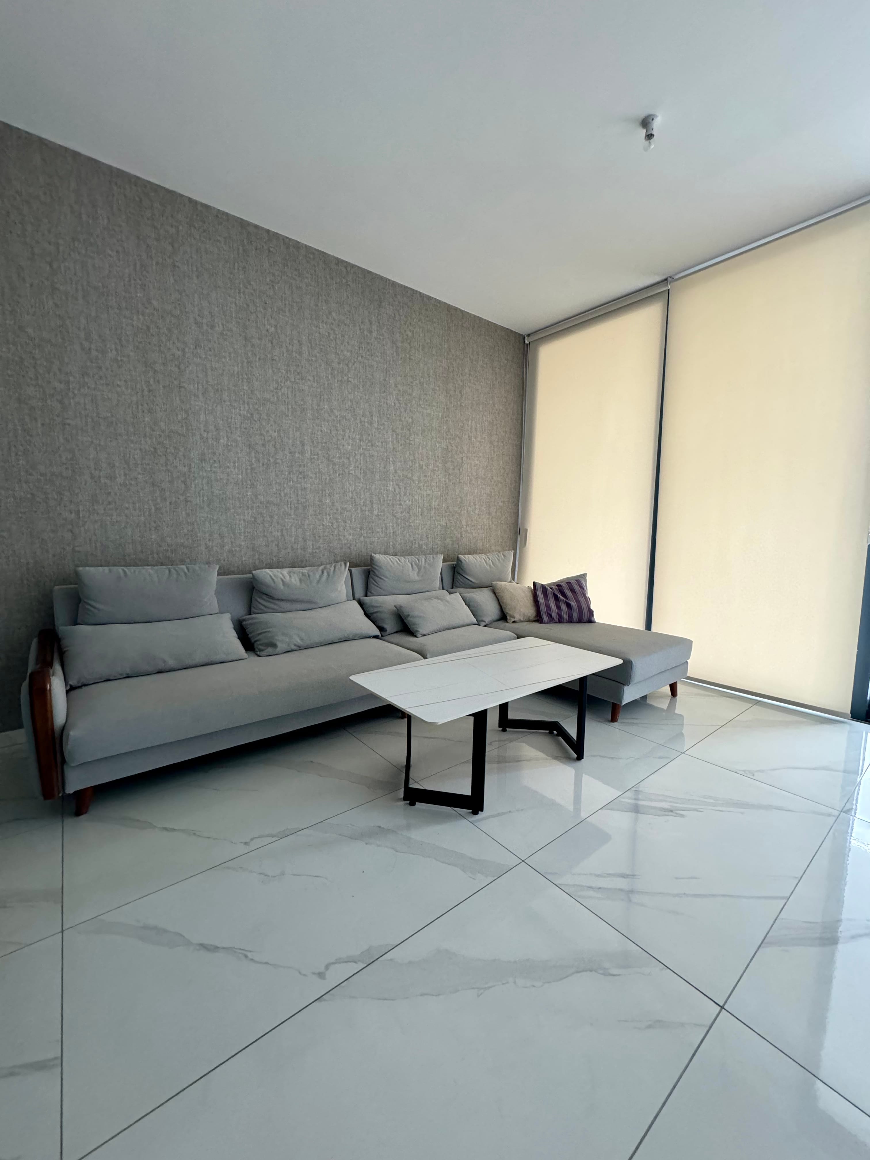 FOR RENT 2 BEDROOMS  €1050