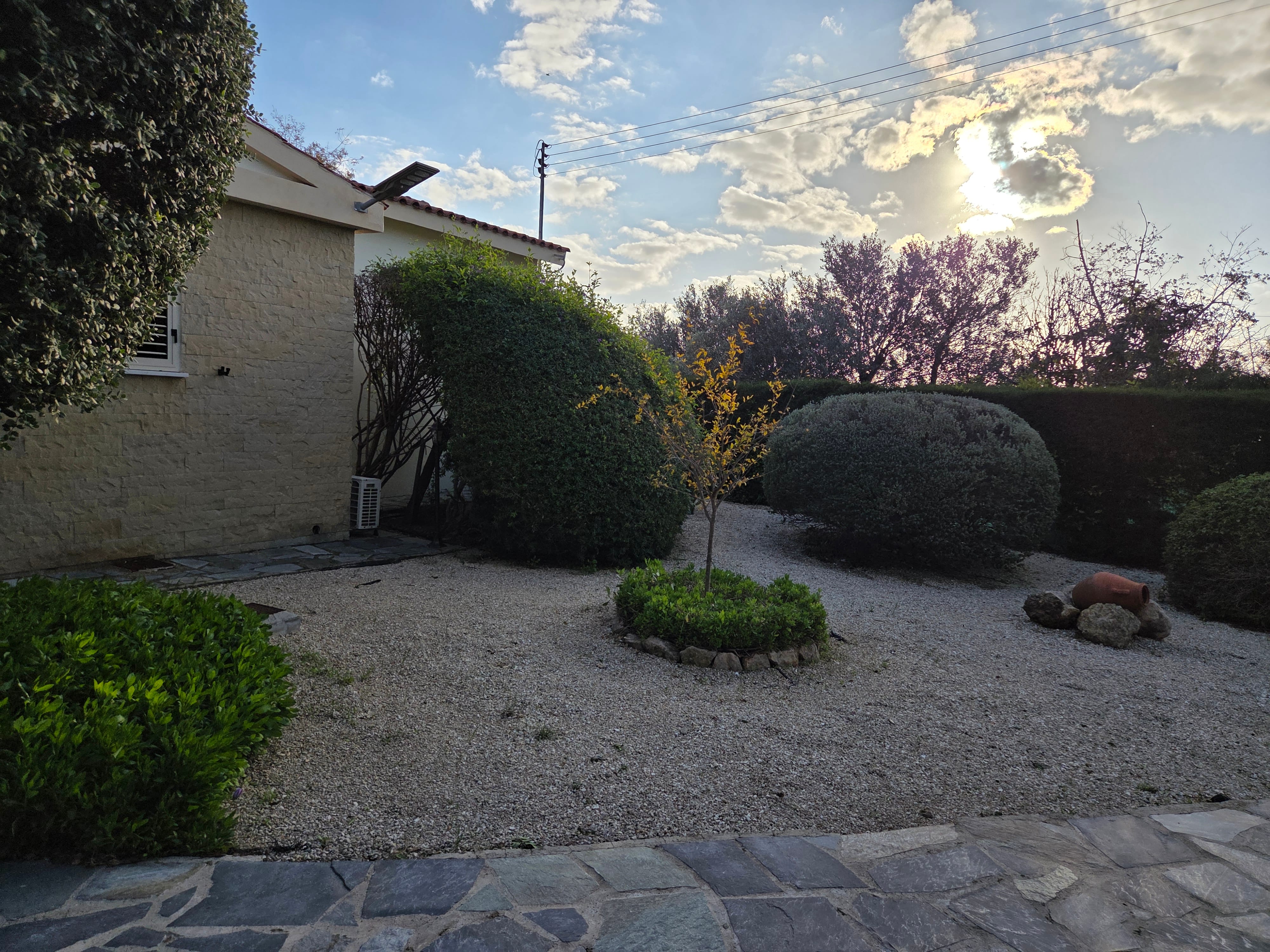 4 bedroom Detached house for rent