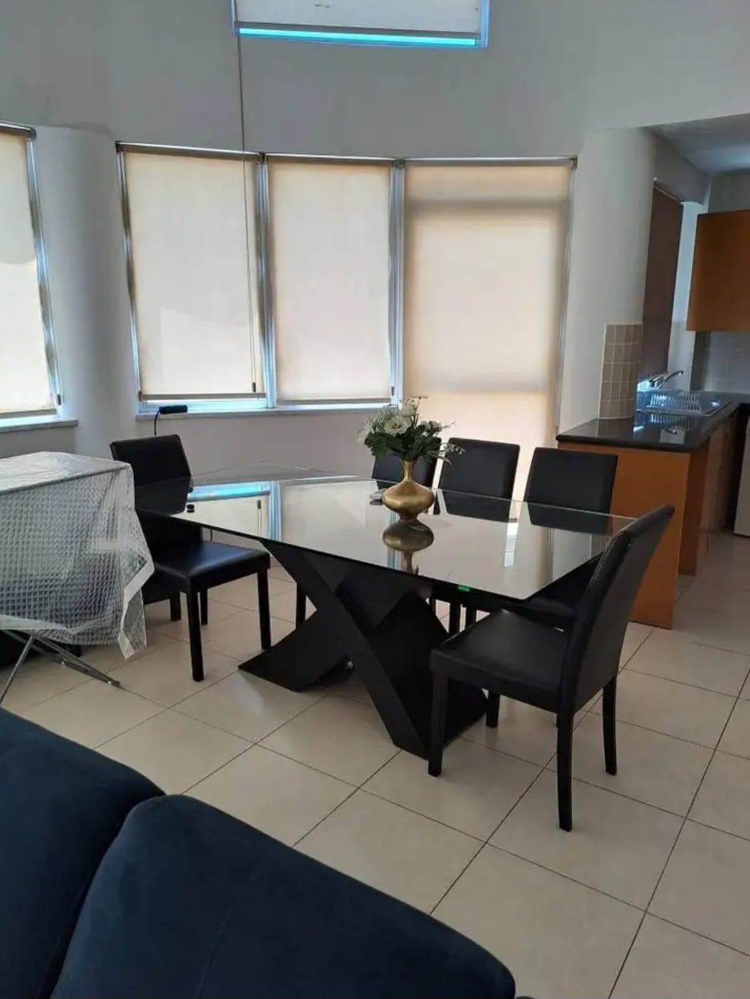 2 bedroom Semi-detached for rent