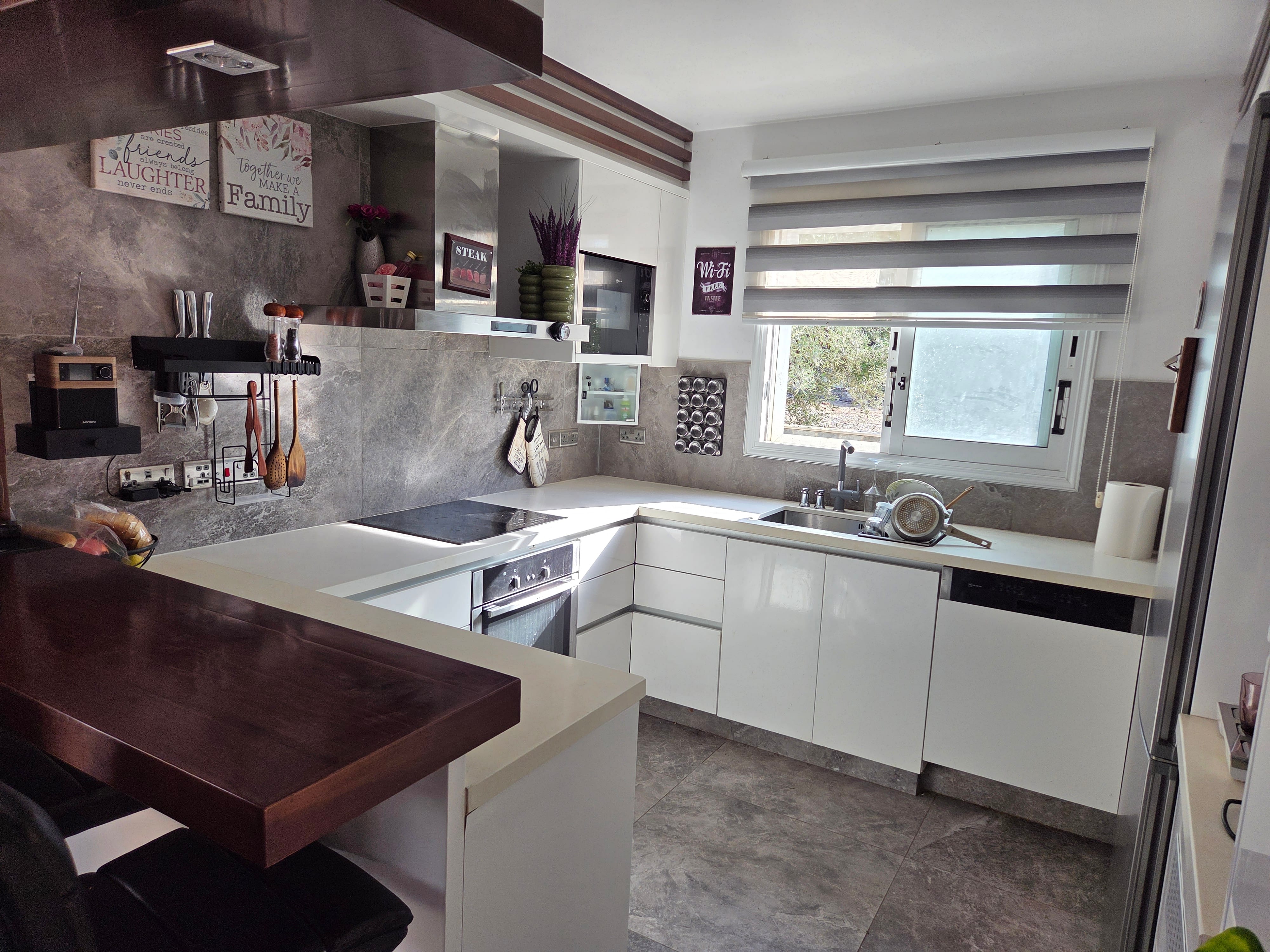 3 bedroom Detached house for rent