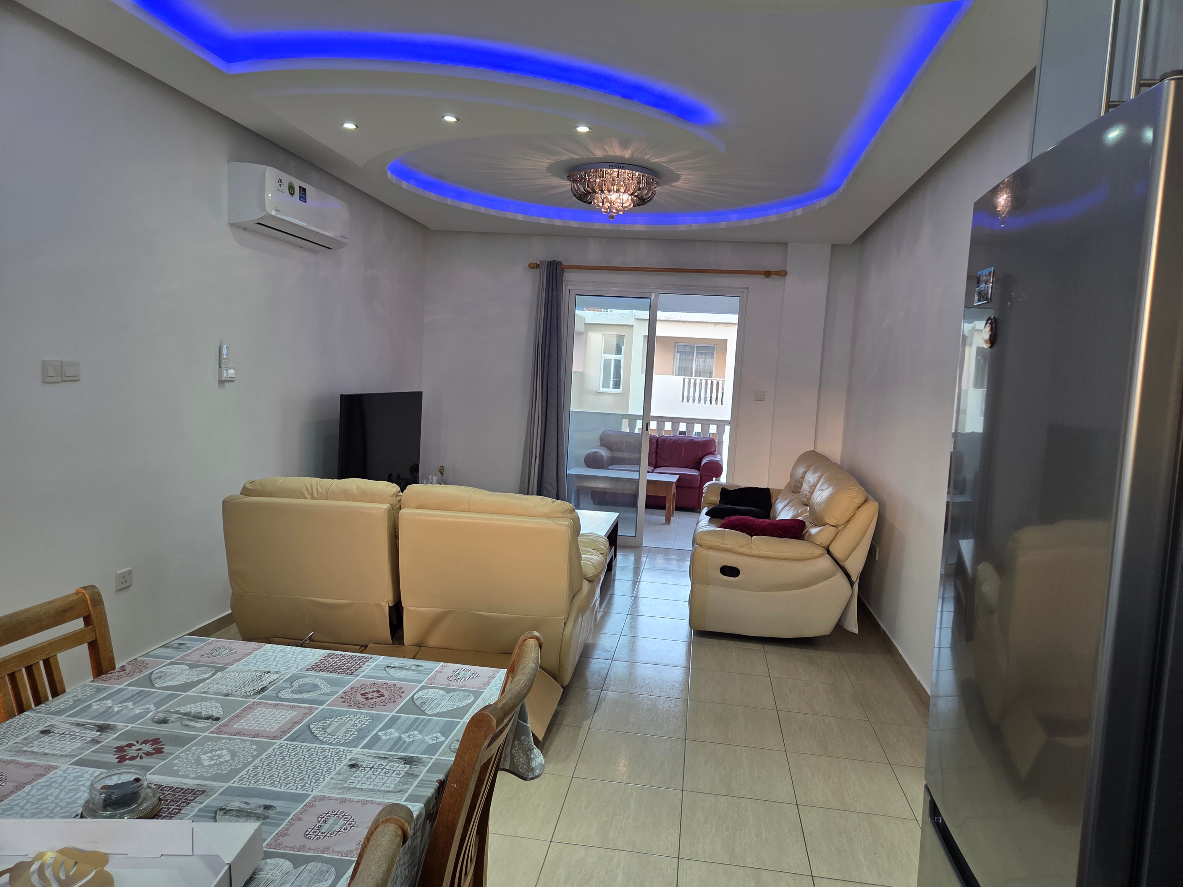 2 bedroom Apartment for sale