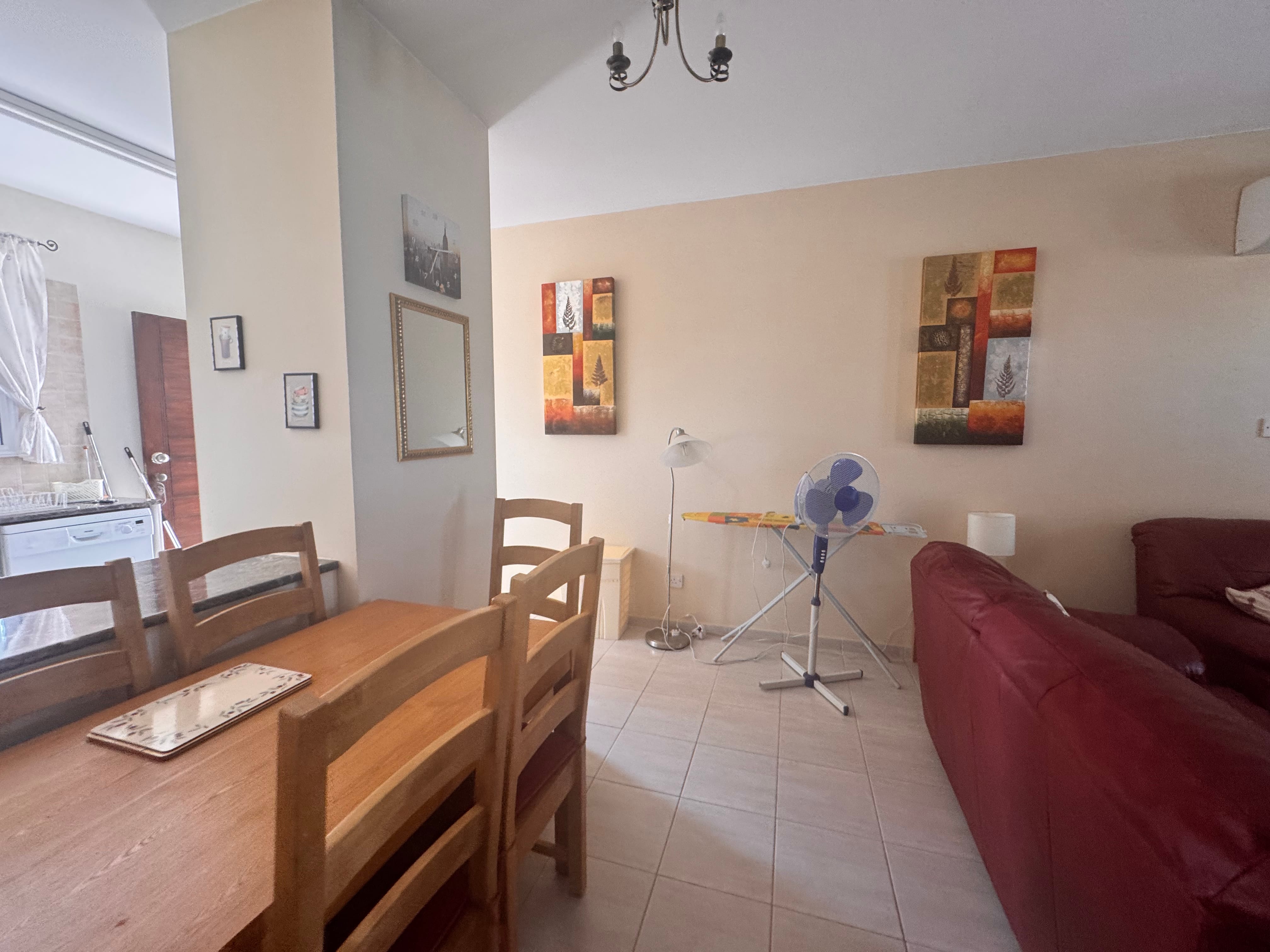 2 bedroom apartment for rent