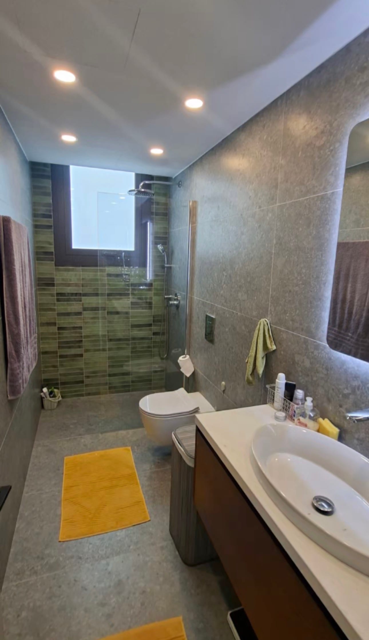 For Rent: Luxury 3-Bedroom Home 