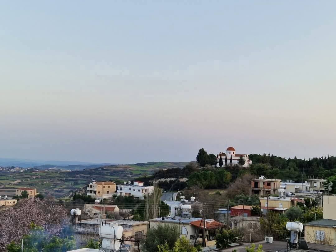 For Rent beautiful 4 bed house .