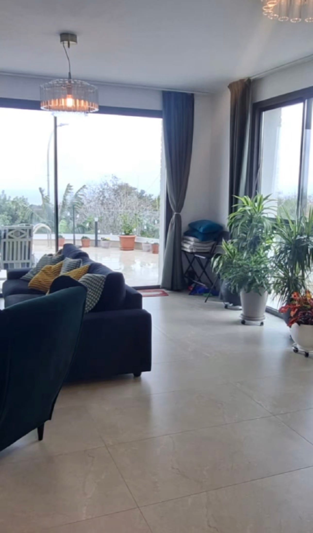 For Rent: Luxury 3-Bedroom Home 