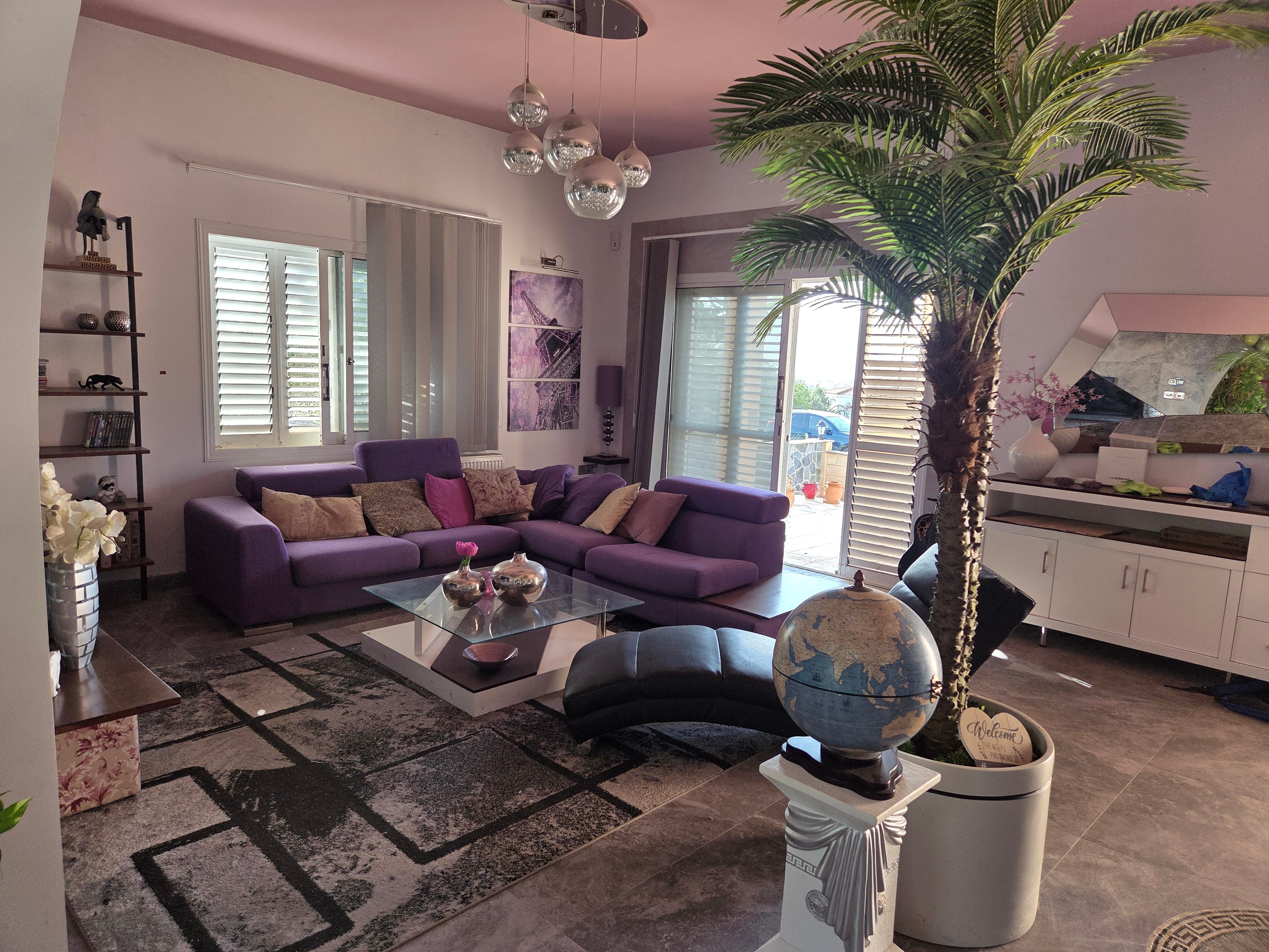 3 bedroom Detached house for rent