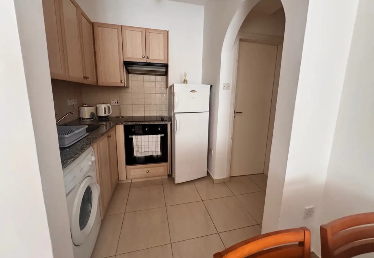 2 bedroom ground floor apartment