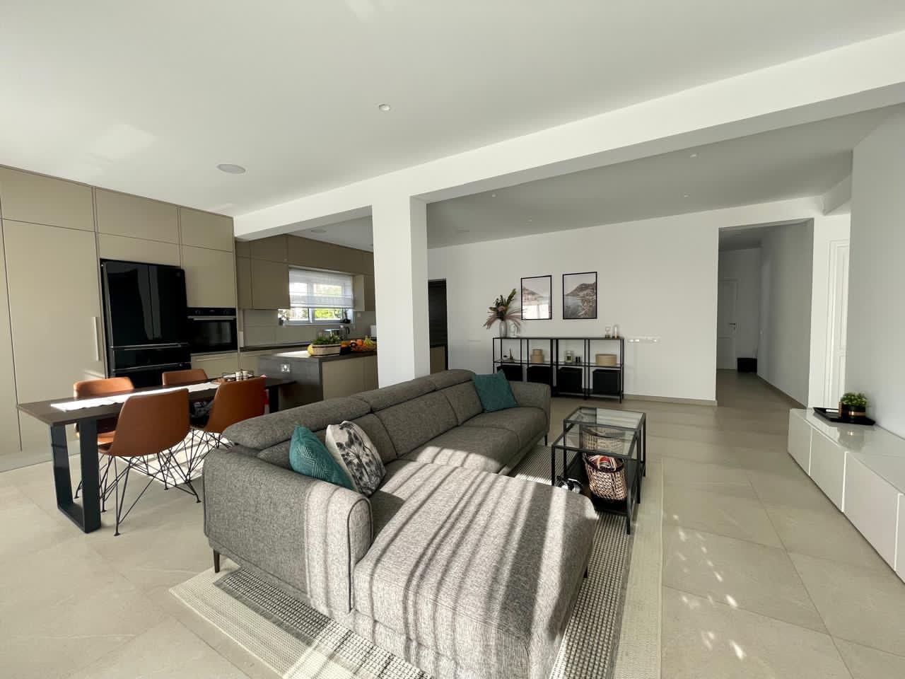 4 Bed SemiDetached House fo rent