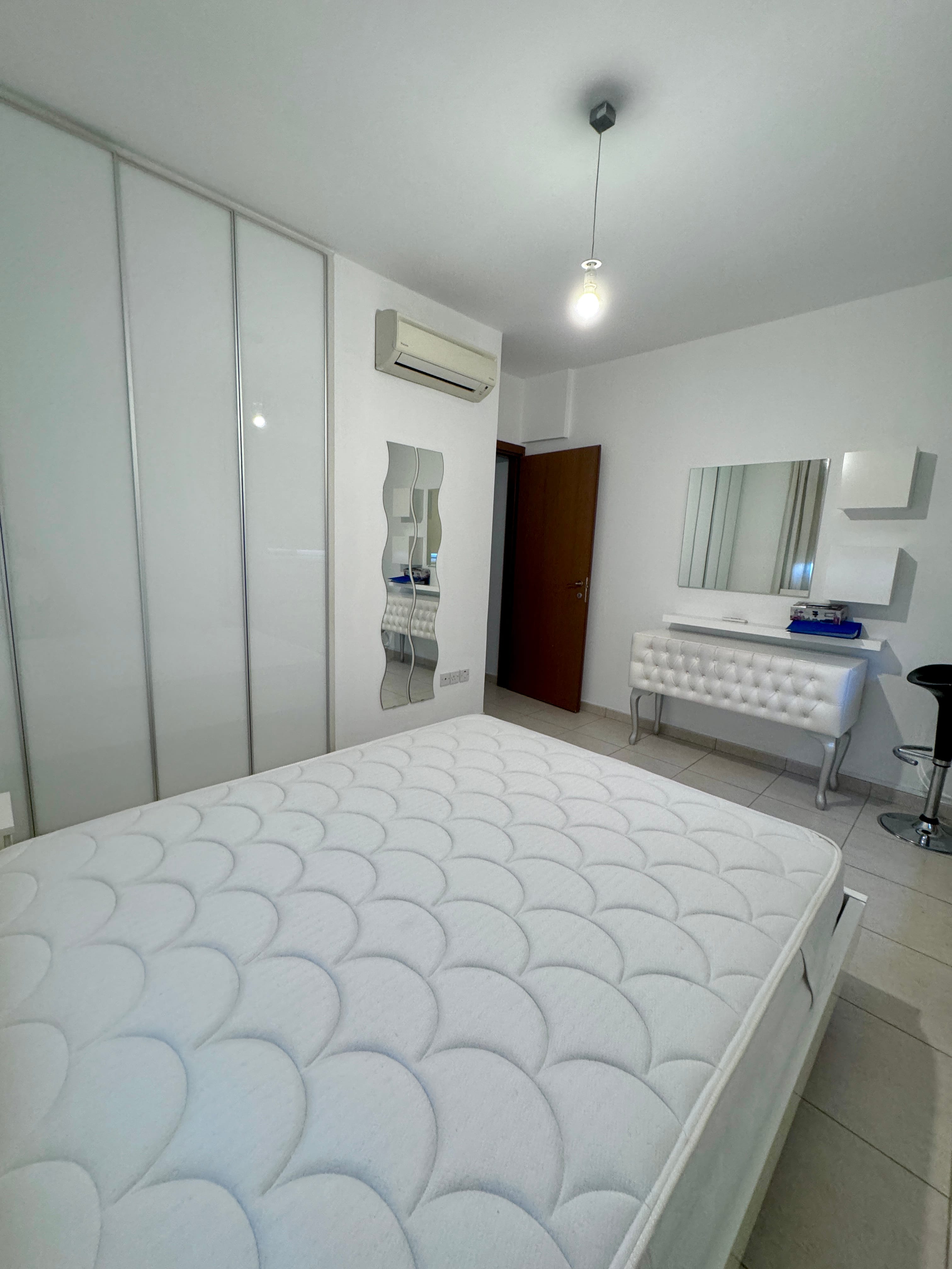 Modern 2  bedroom apartment