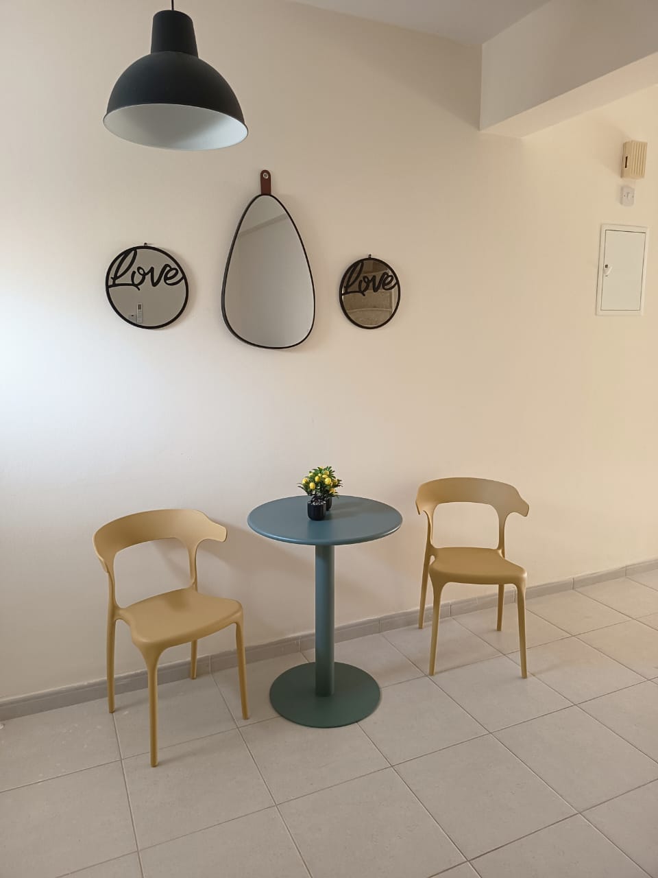 2 bedrooms Maisonette for rent