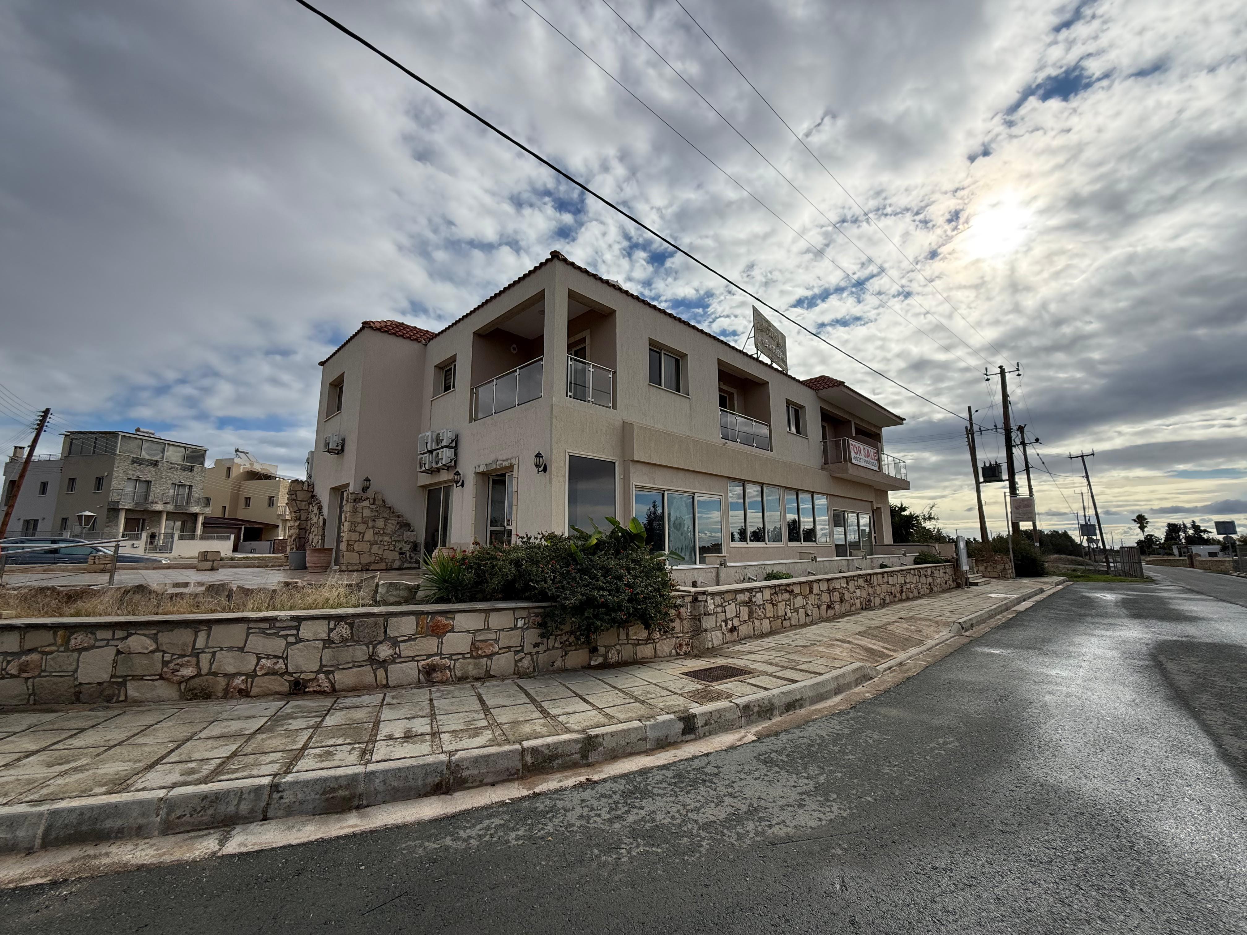 6 bedroom Ground floor for sale