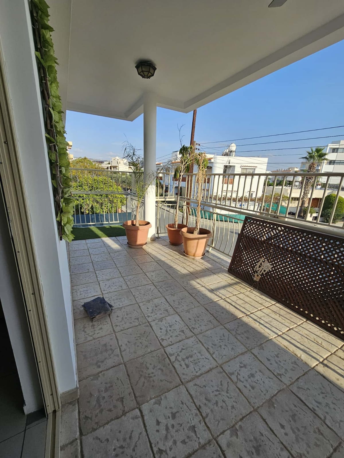 3 bedroom Semi-detached for rent