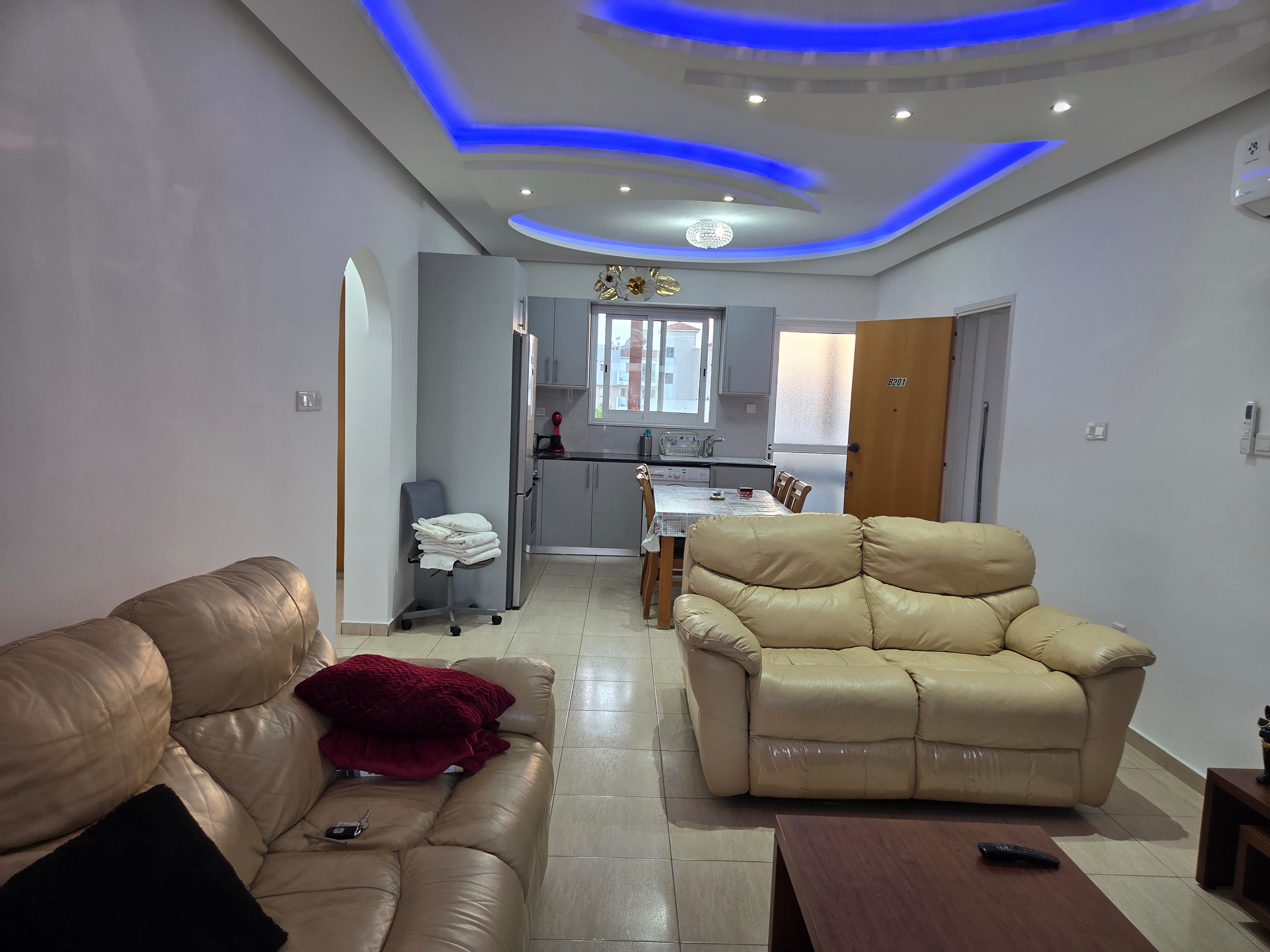 2 bedroom Apartment for sale