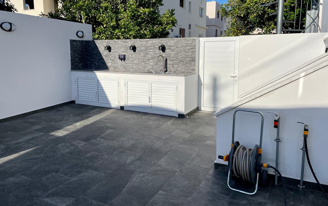 4 Bed SemiDetached House fo rent