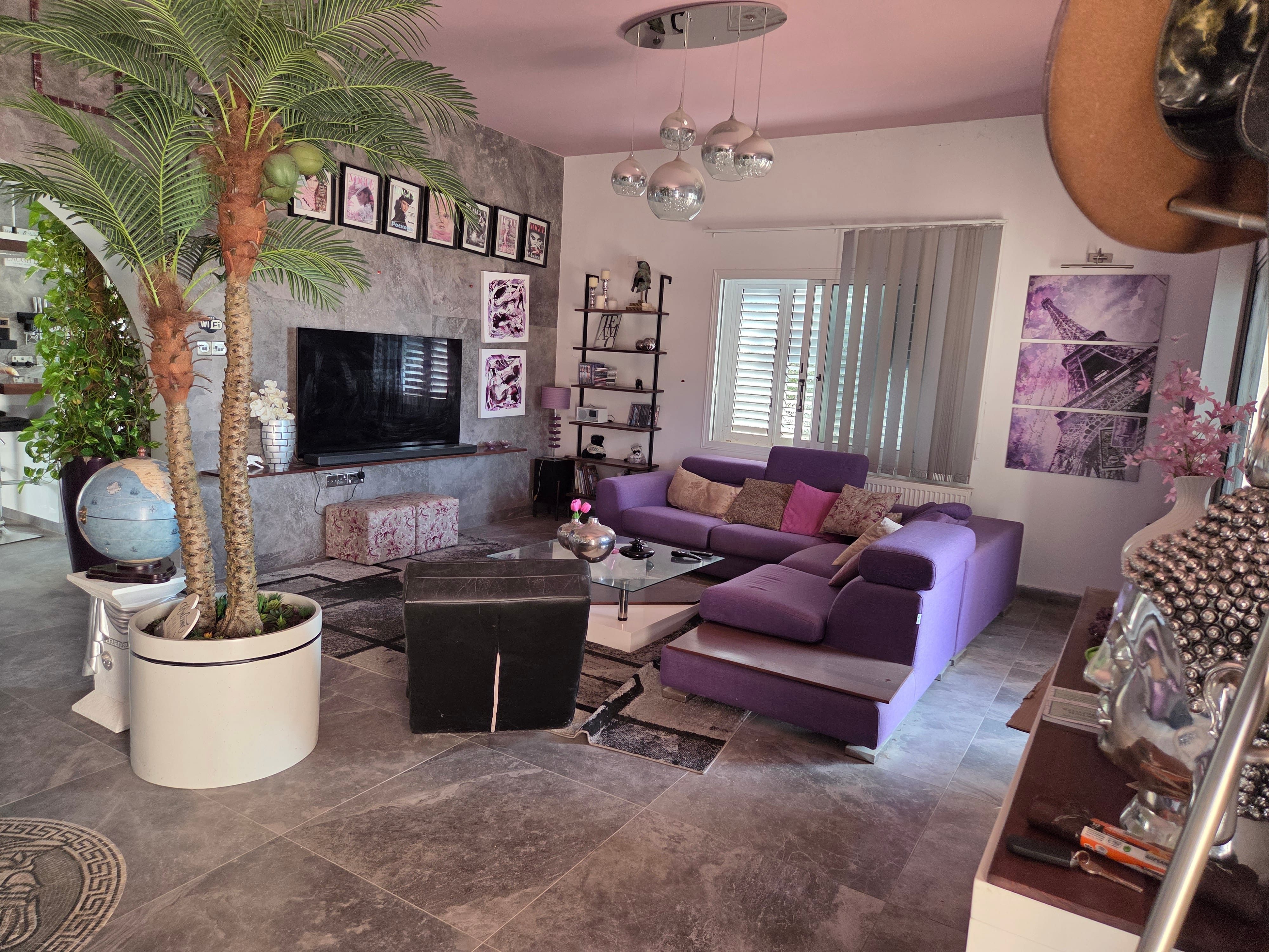 3 bedroom Detached house for rent