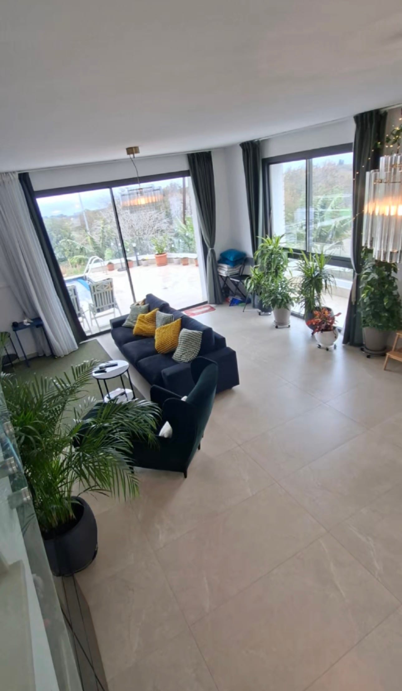 For Rent: Luxury 3-Bedroom Home 