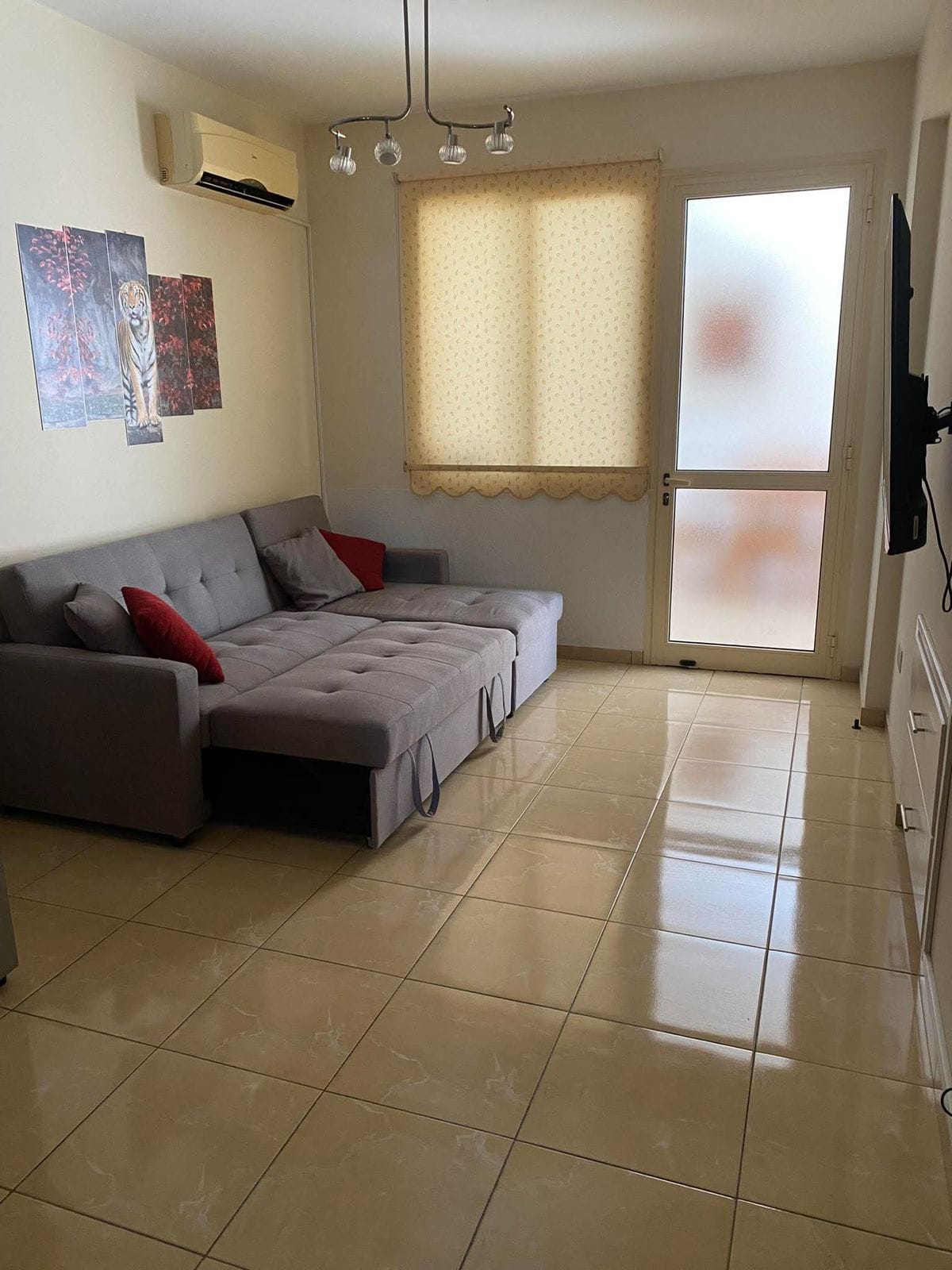 3 bedroom Detached house for rent