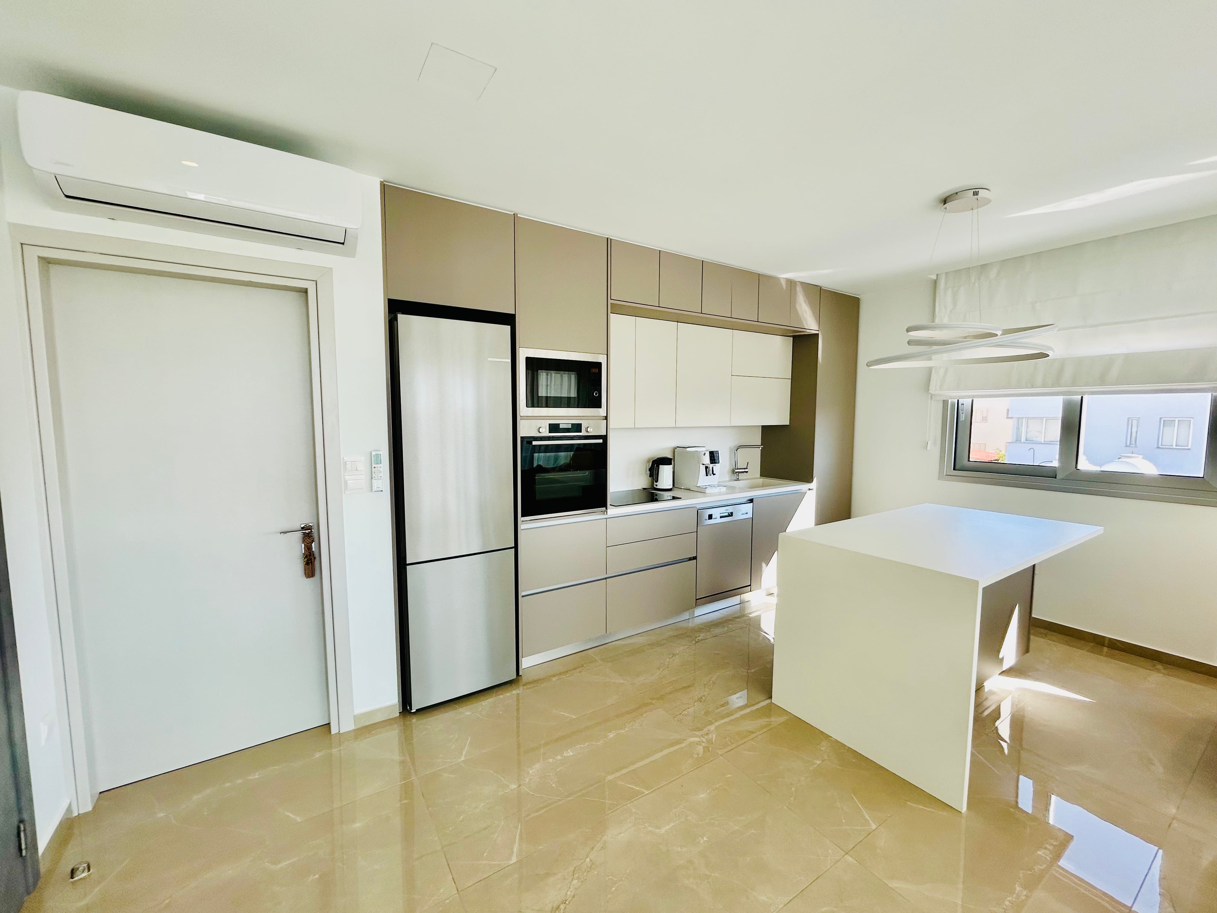 NEW 2 Bedroom Apartment in Platy