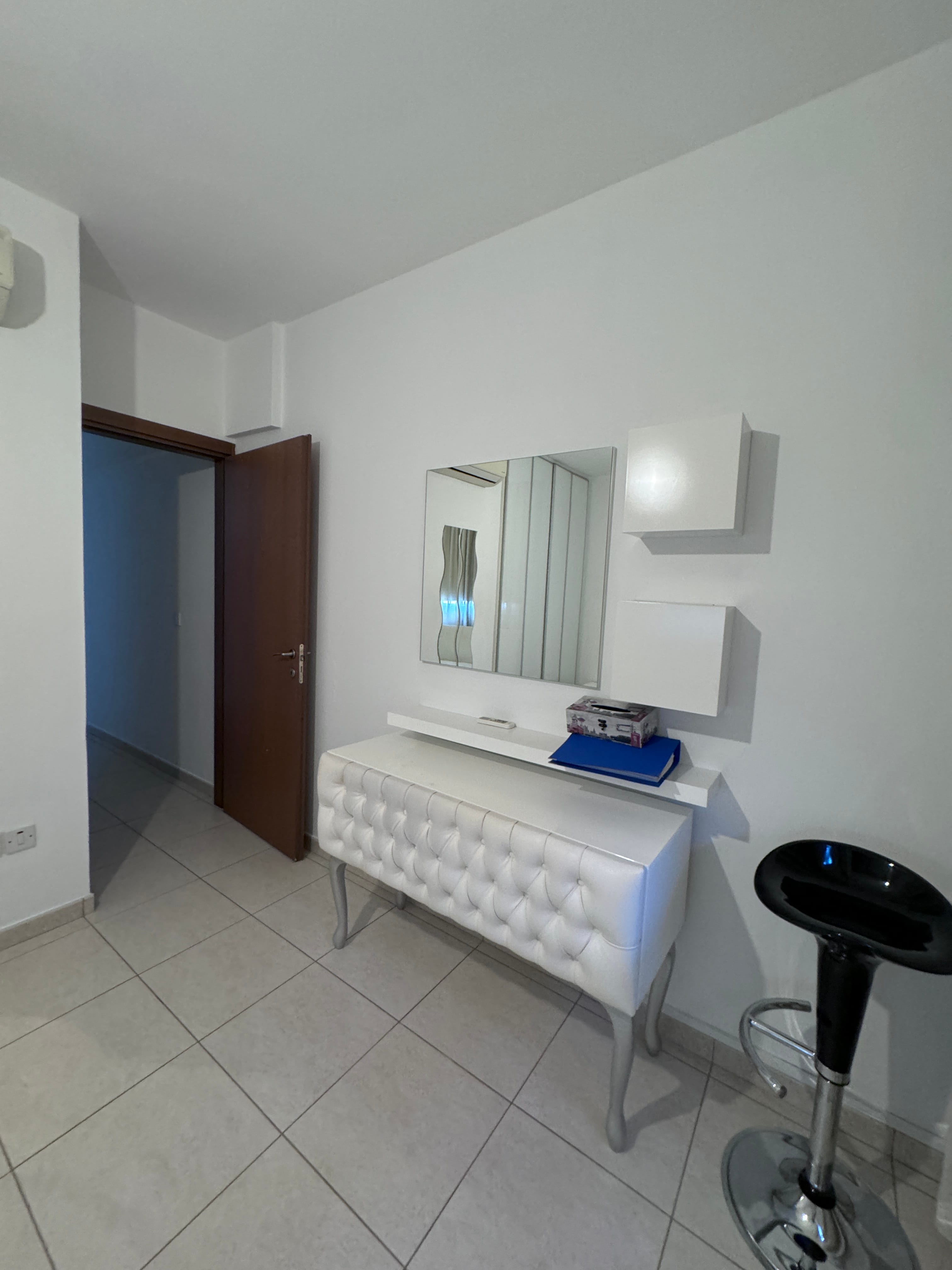 Modern 2  bedroom apartment