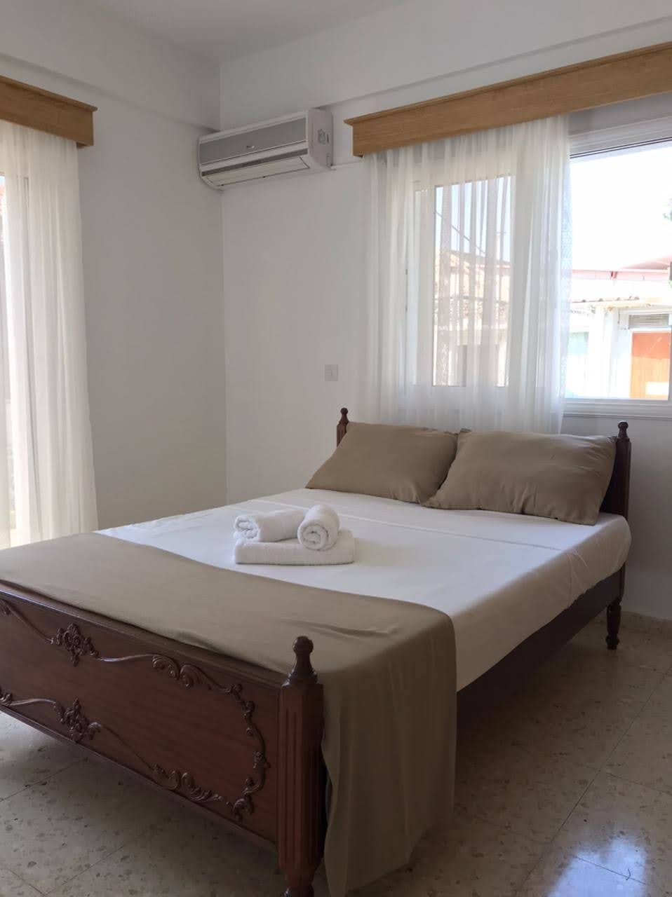 2 bedroom Detached house for rent