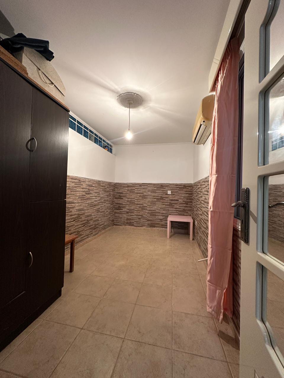 For Rent 4 Bedroom-2bathroom