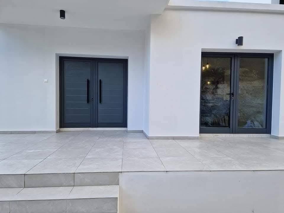 For Rent beautiful 4 bed house .