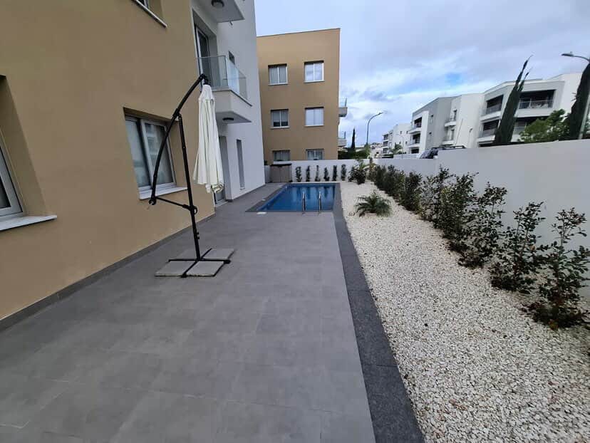 Modern 3 Bedroom Apartment with Private Pool for Rent – Universal, Paphos