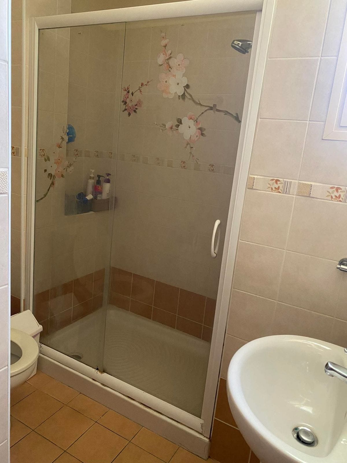 3 bedroom Detached house for rent