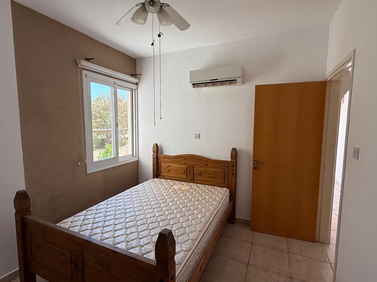 1 bedroom House for sale